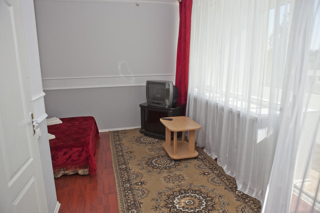 Pectoral On Khortytsia Hotel Zaporizhia Szoba fotó