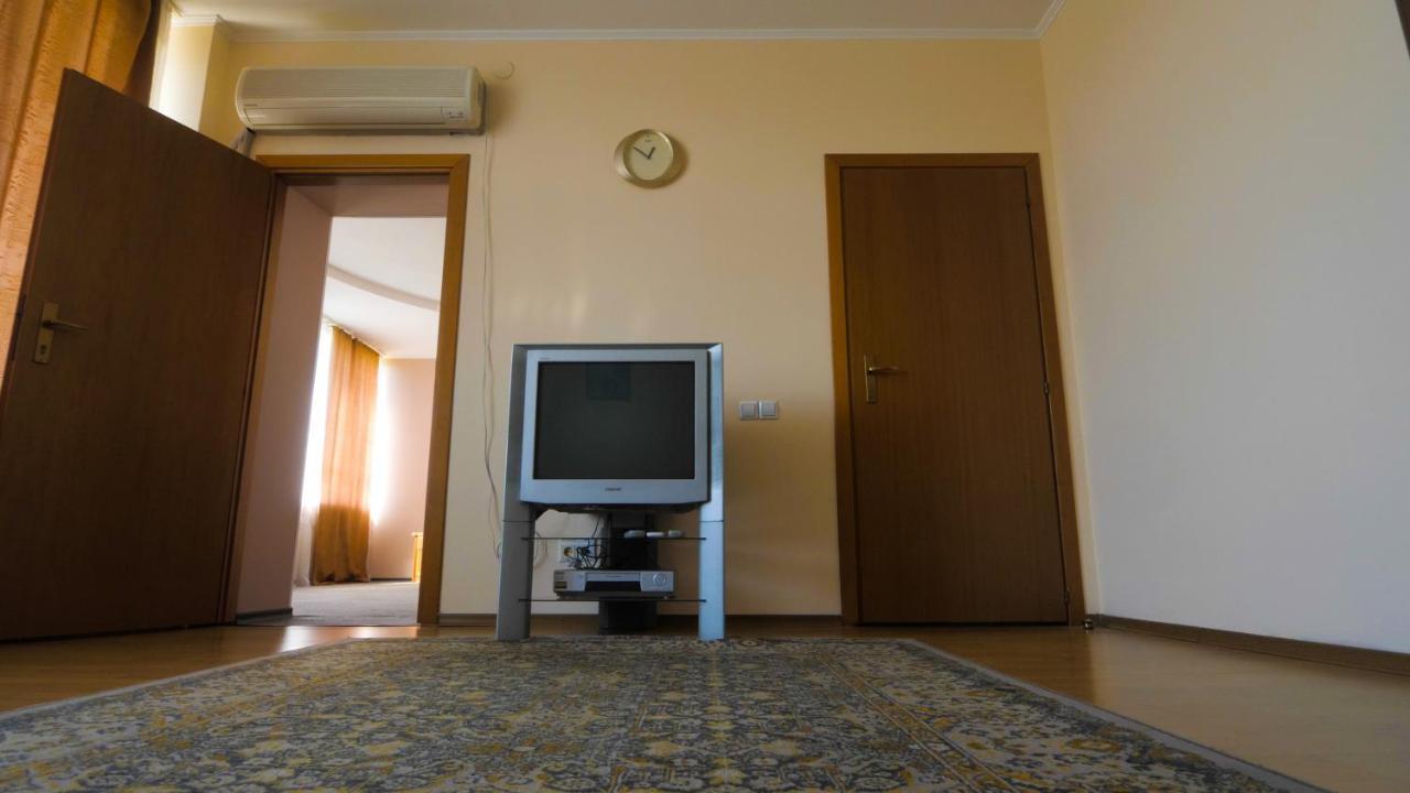 Pectoral On Khortytsia Hotel Zaporizhia Kültér fotó