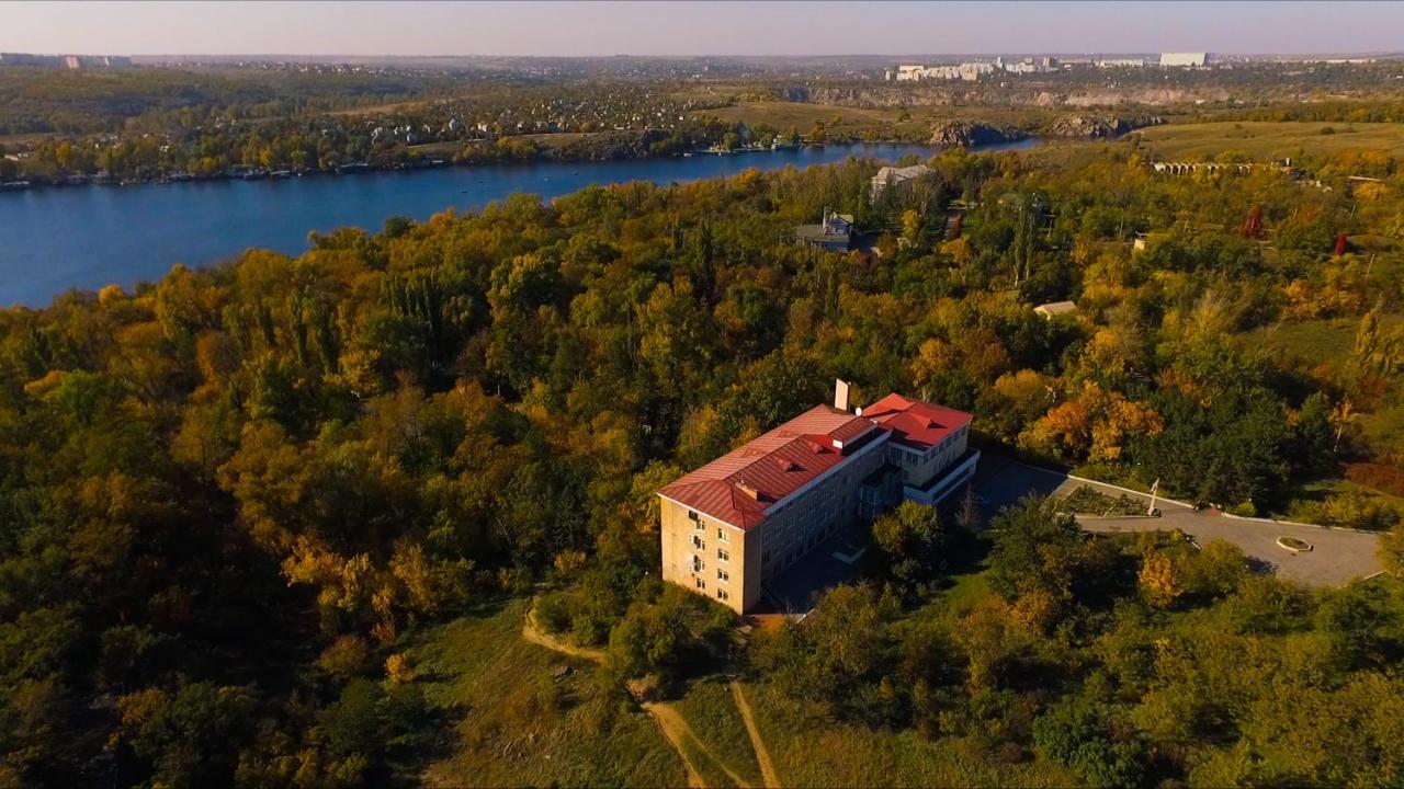 Pectoral On Khortytsia Hotel Zaporizhia Kültér fotó